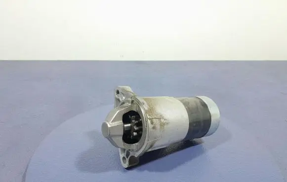 Mazda CX-3 Starter motor M000T89281