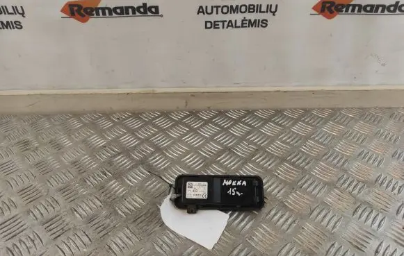 Antenna control unit