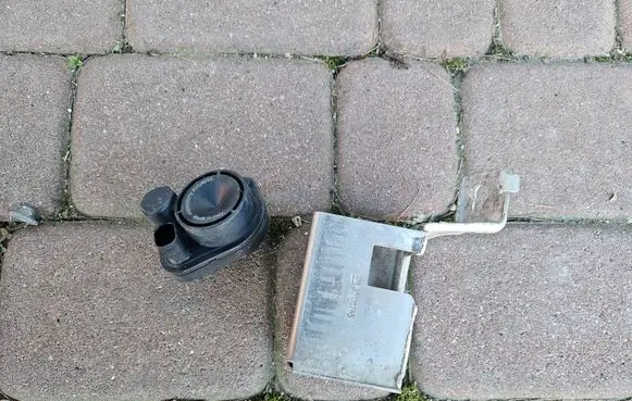 Opel Insignia B Alarm system siren 39119104- 39118765