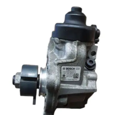Volkswagen Golf V Fuel injection high pressure pump 03L130755D 0445010514 10010714