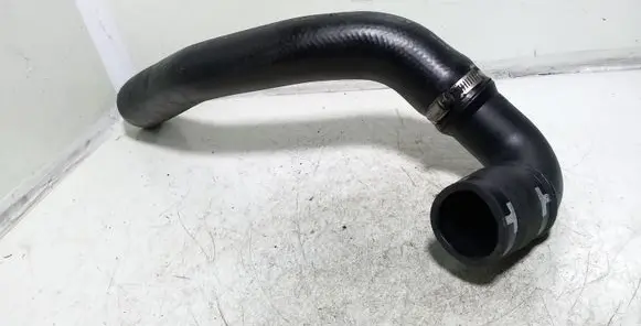 Mazda 3 I Intercooler hose/pipe