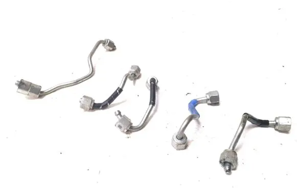 Ford Focus Fuel injector supply line/pipe 