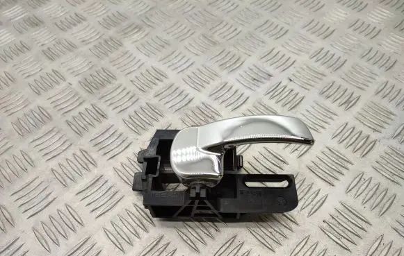 Nissan Qashqai Rear door interior handle 80670JD0