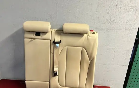 Rear seat