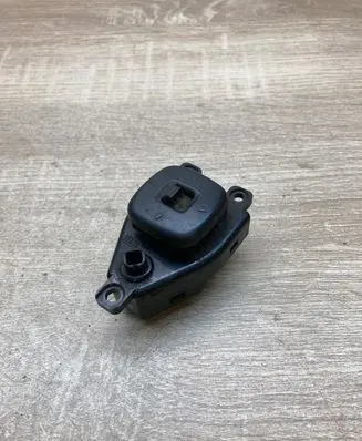Mazda 626 Wing mirror switch MAZDAMIRRORSWITCH