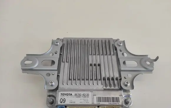 Toyota RAV 4 (XA50) Parking PDC control unit/module 8679242130 1320007120C101