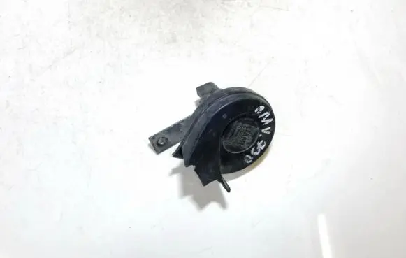 BMW 7 E38 Horn signal e335717