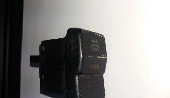 Fog light switch