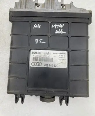 Audi A4 S4 B5 8D Engine control unit/module 028906021F 28SA2589 0281001366