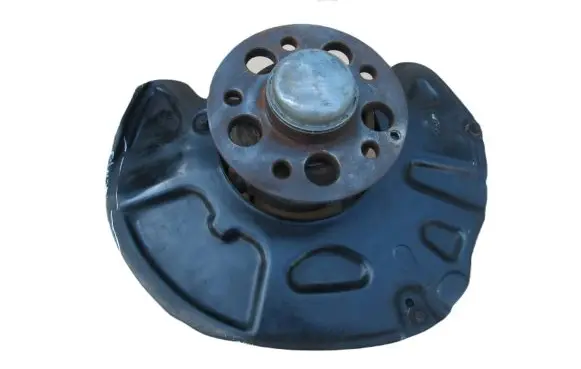 Mercedes-Benz CLS C218 X218 Front wheel hub spindle knuckle A2044211120