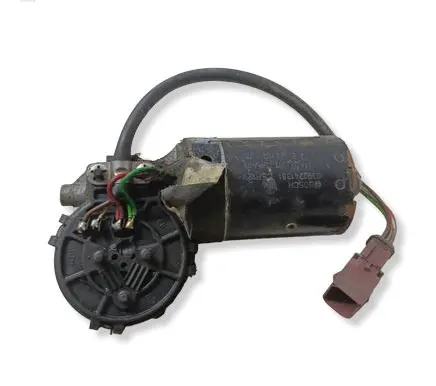 Citroen Xsara Picasso Wiper motor 0390241381