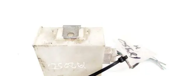 Toyota Avensis T250 Door control unit/module 8974105070 89741-05070