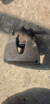Opel Astra H Front brake caliper FN357725