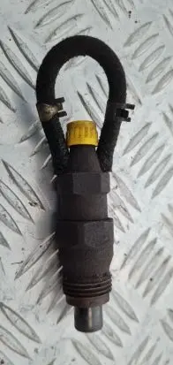 Nissan Terrano Fuel injector