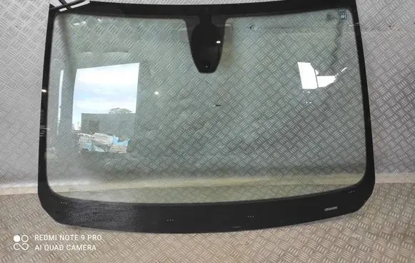 Dacia Sandero III Front windscreen/windshield window 