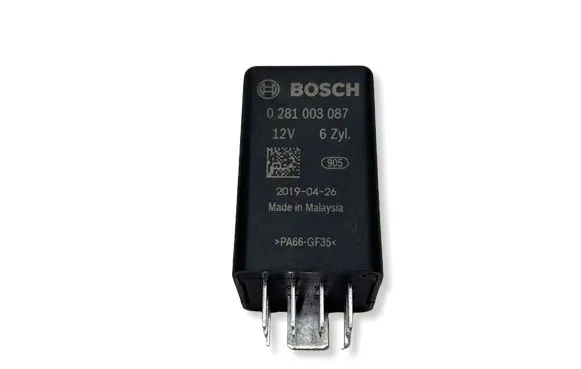 Volkswagen PASSAT B6 Other relay 0281003087