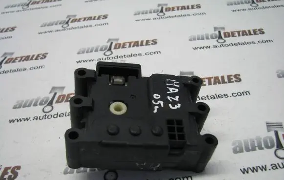 Mazda 3 I Air flap motor/actuator 5716f