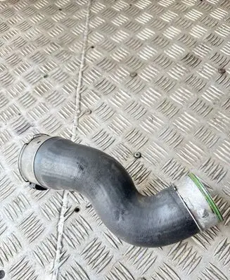 Intercooler hose/pipe