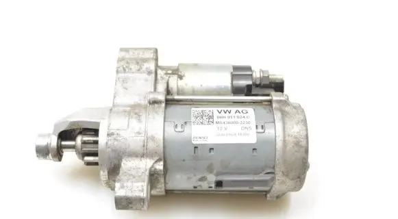 Audi A4 S4 B9 Starter motor 06H911024C