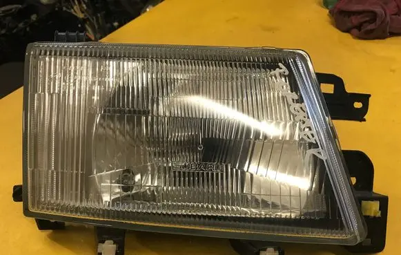 Subaru Forester SF Headlight/headlamp