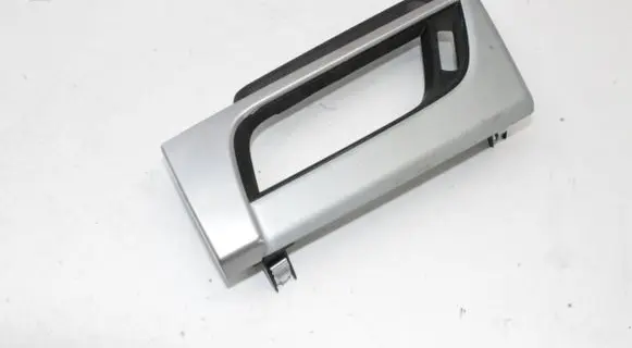 BMW X1 F48 F49 Dashboard glove box trim 9332456