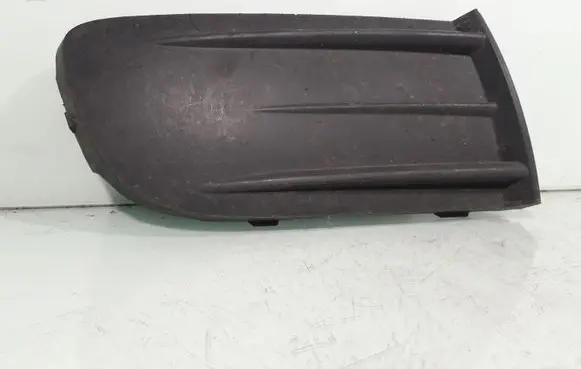 Skoda Octavia Mk2 (1Z) Front bumper lower grill 1Z0807368