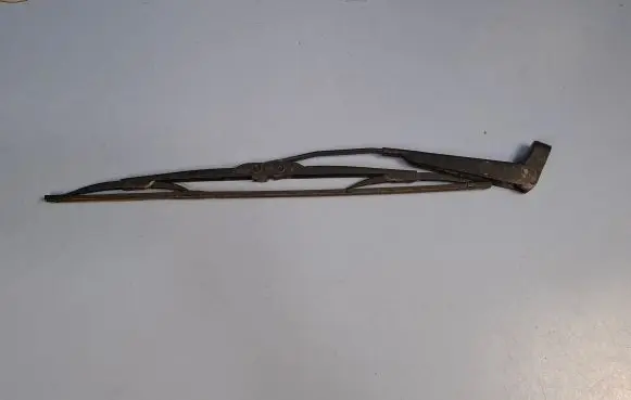 Mercedes-Benz E W211 Rear wiper blade 