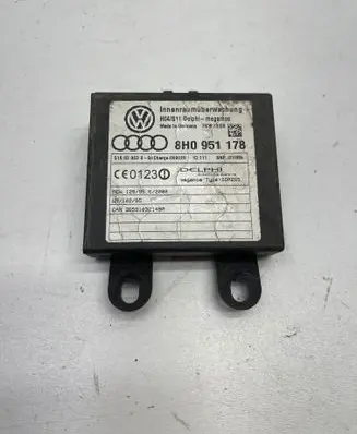 Audi A4 S4 B7 8E 8H Alarm control unit/module 8H0951178 510030630 36591032149A