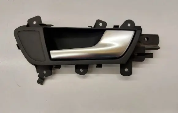 Rear door interior handle
