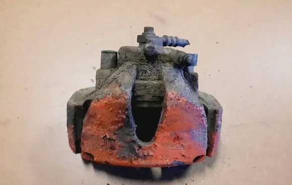 Opel Zafira A Front brake caliper