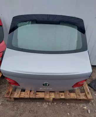 Skoda Superb B6 (3T) Truck tailgate 