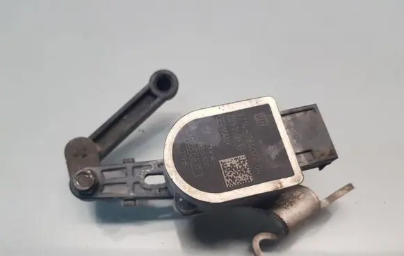 BMW 5 F10 F11 Headlight/headlamp level sensor 