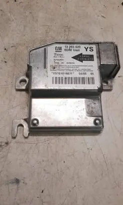 Opel Zafira B Airbag control unit/module 13203620 327963935