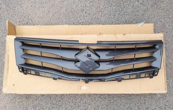 Suzuki Grand Vitara II Front grill 7211177KA038B