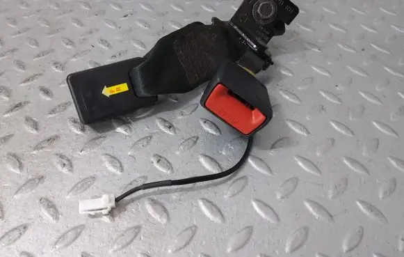 KIA Ceed Rear seatbelt buckle 89840J7000 89840J7000WK
