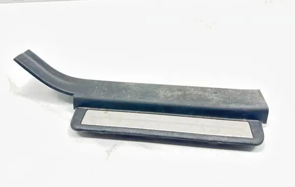 Nissan Murano Z50 Rear sill trim cover 76953CA002 K327693CA000 PC627693