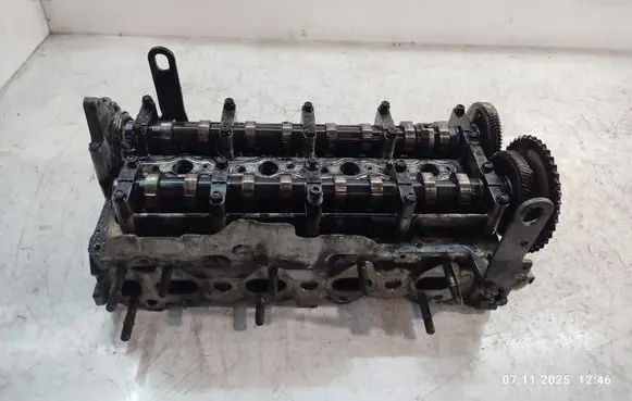 KIA Sorento Engine head 