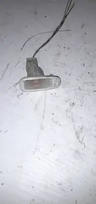 Toyota Yaris Verso Front fender indicator light