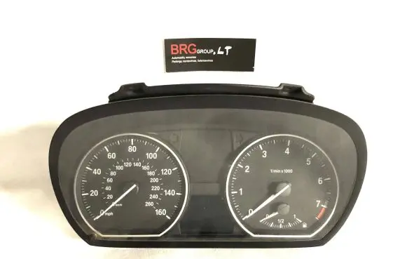 BMW 1 E81 E87 Speedometer (instrument cluster) 9166817 102496785 270005327