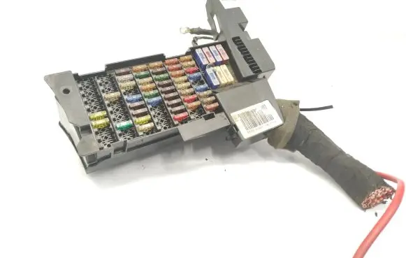 Mercedes-Benz B W245 Fuse box set 1695451940