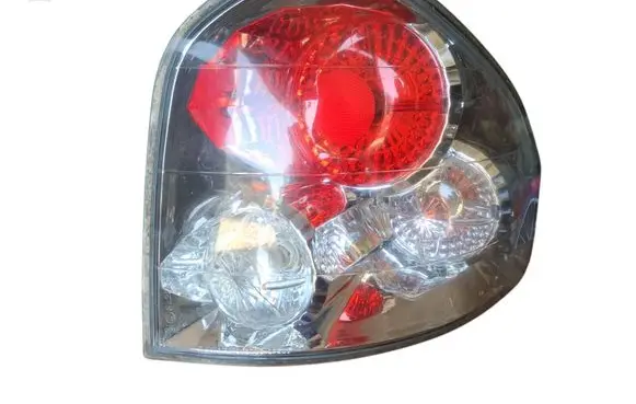 Hyundai Santa Fe Rear/tail lights SK3710SFE01