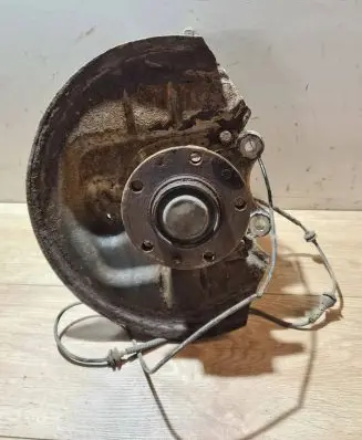 Peugeot 407 Rear wheel hub spindle/knuckle 