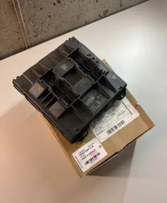Volkswagen Amarok Comfort/convenience module 7E0937089A 5WK50972 A2C98815000