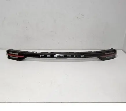Porsche Cayenne (9Y0 9Y3) Tailgate rear/tail lights 9Y0945081Q 9Y0945081 9Y0945081AE