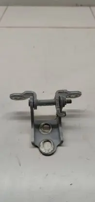 Renault Megane IV Front door upper hinge 8626R