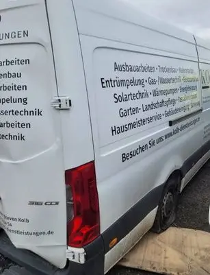 Mercedes-Benz Sprinter W907 W910 Side car body part 