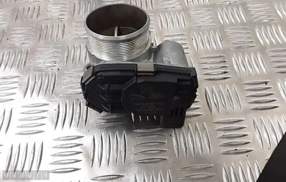Land Rover Discovery 5 Throttle valve k6d39f991aa a2c14807800