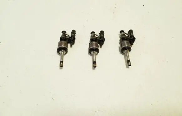 Fuel injectors set