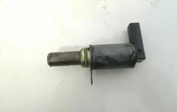 Volkswagen Golf V Camshaft vanos timing valve 03c906455