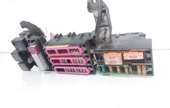 Audi A6 S6 C7 4G Fuse module 4G0971845A 645